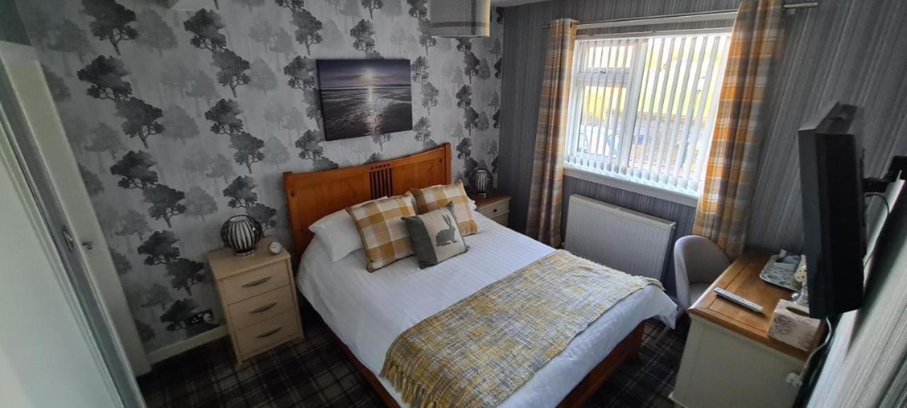 Lowefield B&B Plean Экстерьер фото